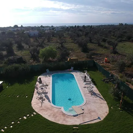 Detached Trullo Estate In Torre Suda Βίλα